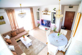 Отель Split Apartments Shell  Сплит